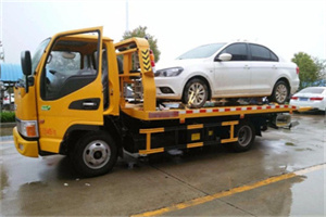 宽甸附近拖车救援24小时服务热线